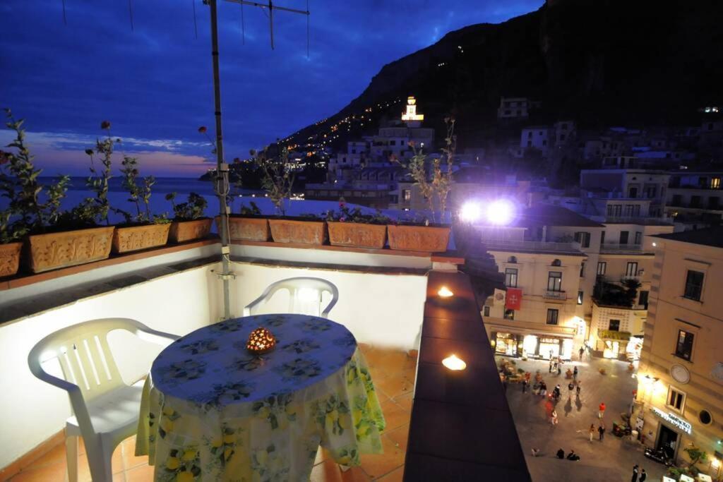 Mamma Rosanna - Apartment In Amalfi With Terrace Extérieur photo